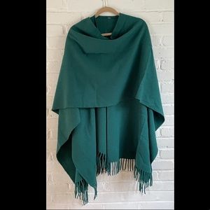 Laura Ashley Green Wool Shawl Poncho